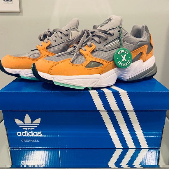 adidas falcon stockx